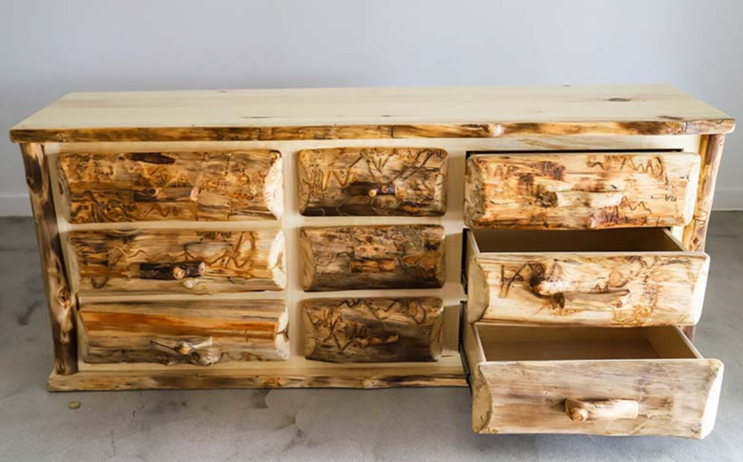 Kodiak 9 Drawer Dresser