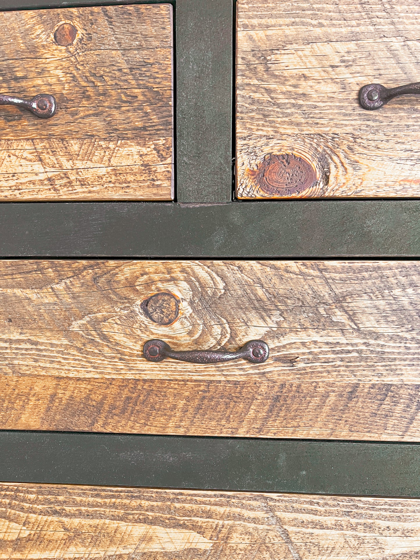 Weathered Outlaw Split Top 6 Drawer Chest