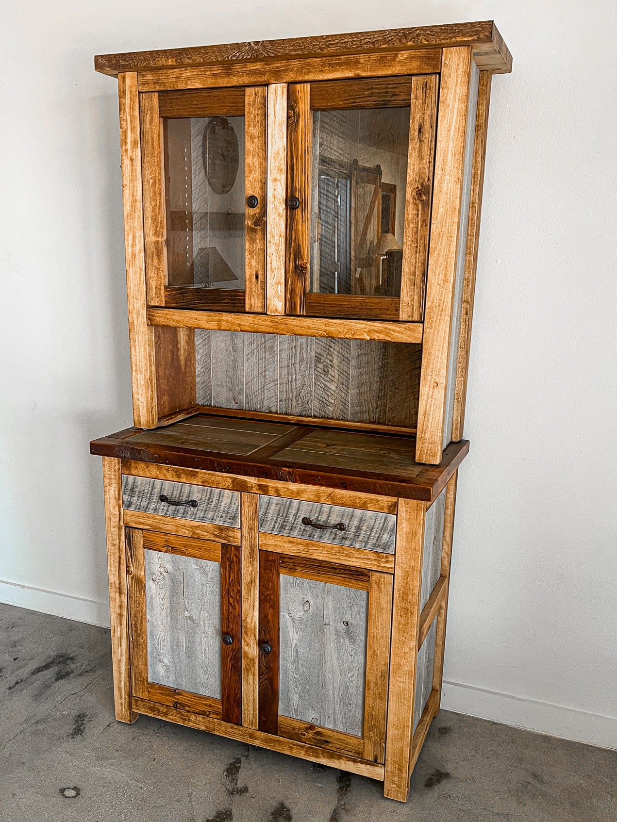 Natural Barnwood Small Hutch