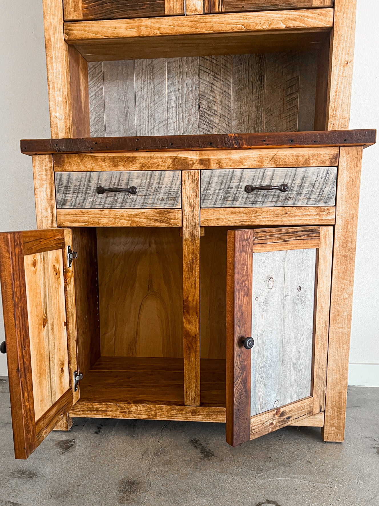 Natural Barnwood Small Hutch