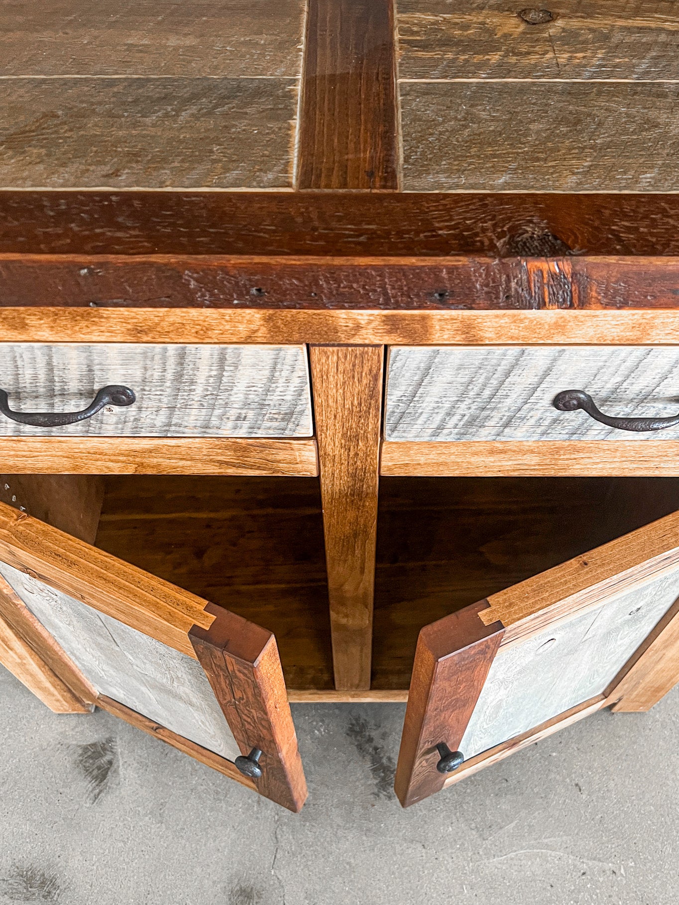 Natural Barnwood Small Hutch